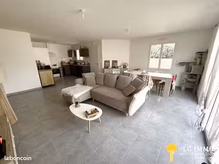 maison 4 pièces 93 m²