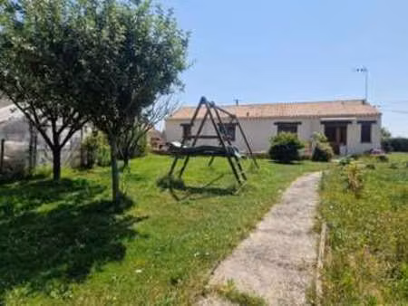 vente maison à frossay (44320) : à vendre / 87m² frossay