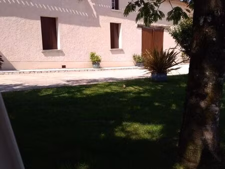 maison en pierre de 1904 - 181 m² habitables - dépendances - terrain de 2316 m²