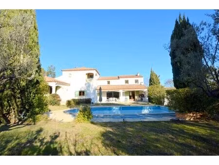 exclusivité – maison t7 de 217 m² avec double garage sur 1 794 m² à combaillaux  à 5 minut