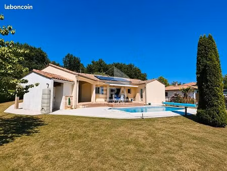 maison 5 pièces 147 m²