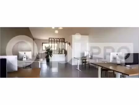 location bureaux angresse 40150 91m²