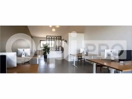 location bureaux 91 m²