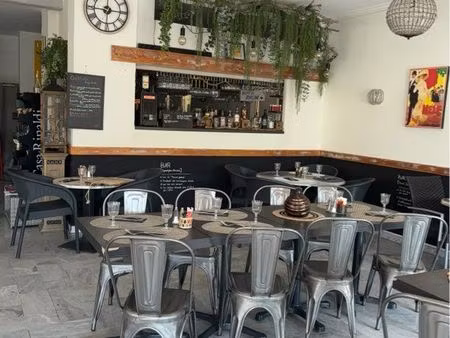 pizzeria restaurant