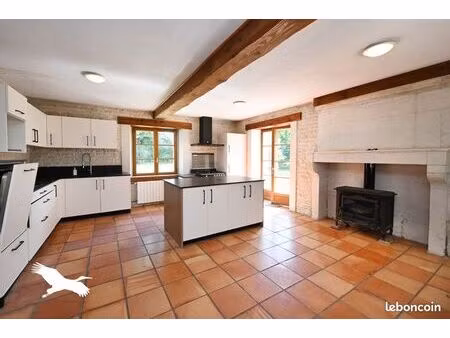 longère 11 pièces 390 m²