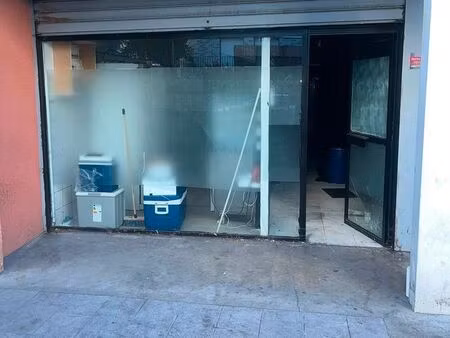 local commercial 68 m² – bobigny (près pont de bondy) – idéal restauration / vente à empor