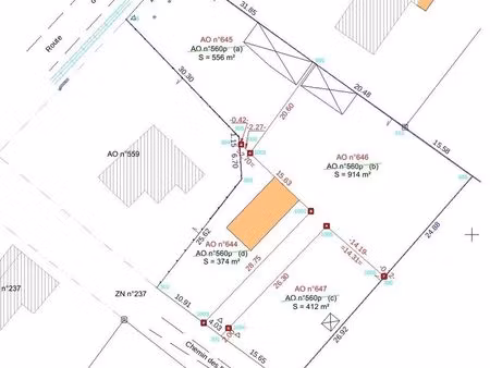 3 terrains à bâtir + maison à rénover — saint-georges-des-coteaux