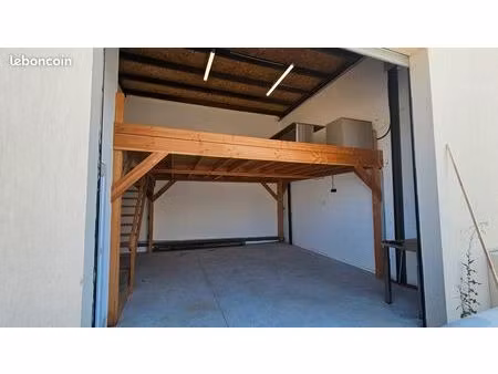 local/box/stockage/entrepôt 55m2