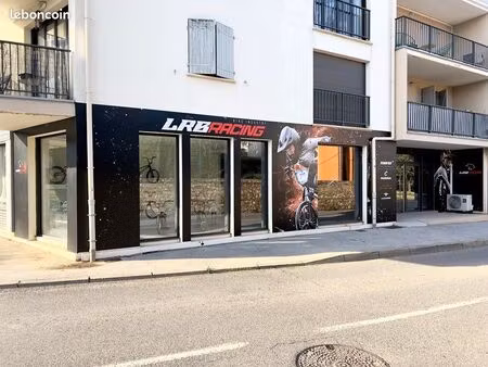cession de droit au bail — local commercial d'exception de 170m² — saint-maximin (83)