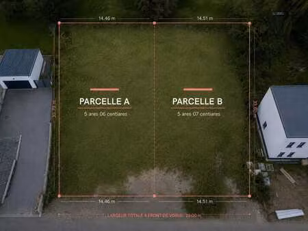 2 terrains à bâtir de ± 5 ares plein sud à sambreville