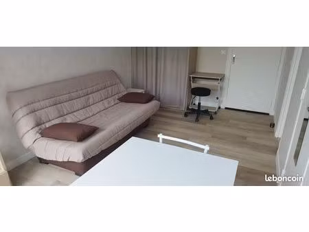 studio 21m² loué meublé pour étudiant – bourges (cours beauvoir)