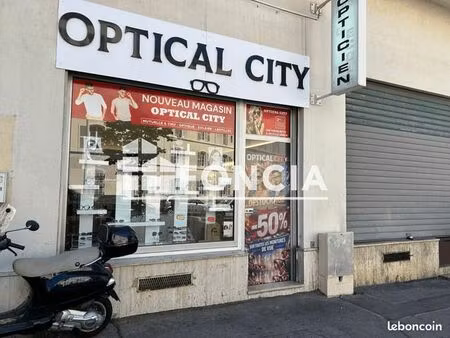 local commercial 31 m²
