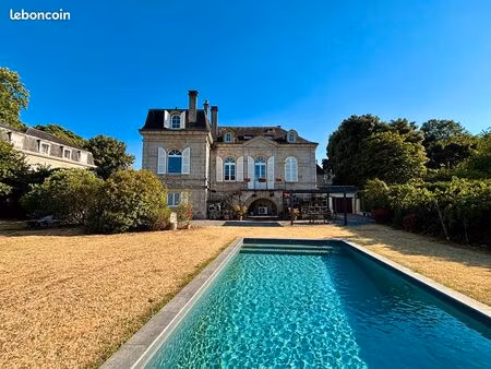 propriété 8 pièces 316 m²