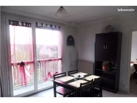 appartement t2 44m2 avec balcon et garage