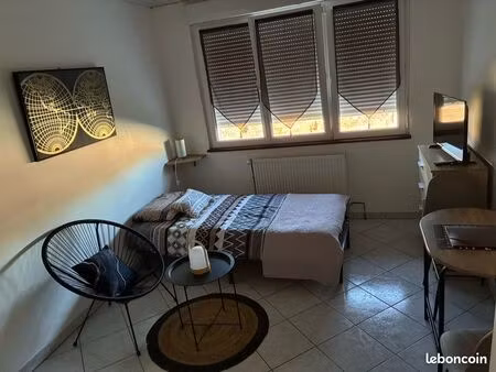 studio de confort meublé  toutes charges incluses
