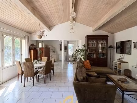 maison 5 pièces 137 m²