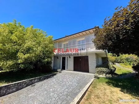 pavillon 5 pièces 148 m²