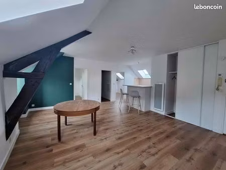 t3 rénové dans le centre historique de brive