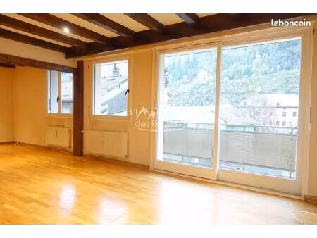 appartement 3 pièces 81 m²