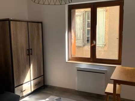 loue studio meublé