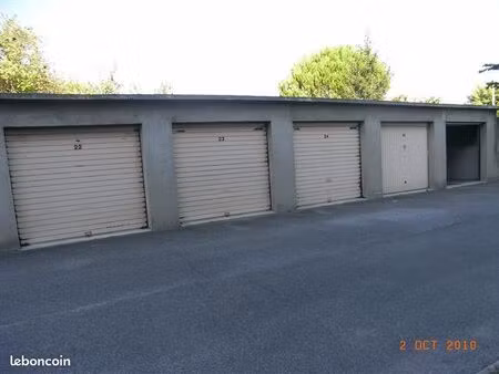 garage à louer