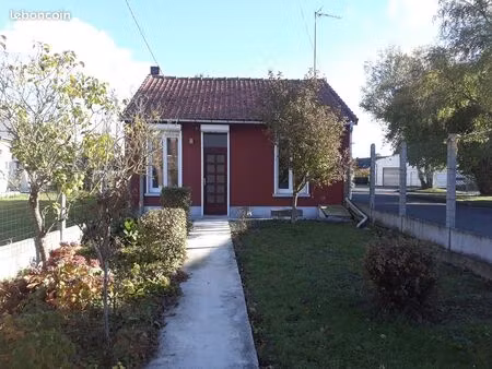 location maison à chaulnes 80320