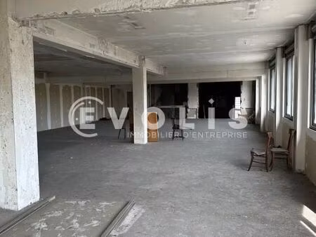 bureaux 265 m²