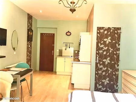 meublé aix-les-bains location etudiant (22 septembre à juin)