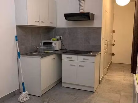 a loué appartement