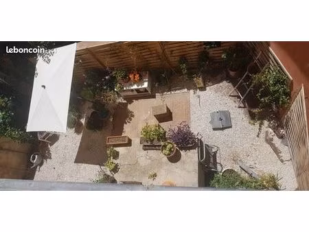 grand f1 de 33 m² avec jardin à quelques minutes de draguignan