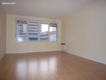 appartement 2 pièces 60 m²