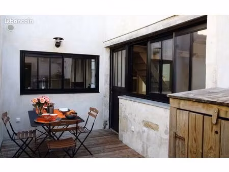 à 300 m de la plage – maison pleine de charme au cœur de sainte-marie-de-ré
