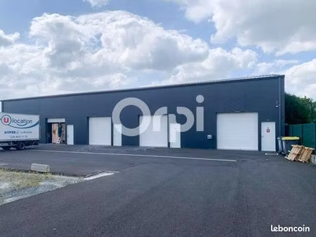 local industriel 73 m²