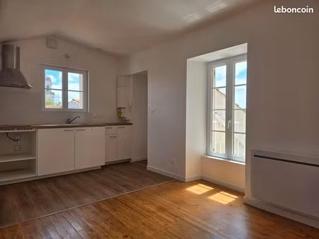 t2 appartement lumineux et calme