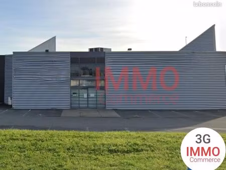 location pro | local commercial |1030m² | angoulins