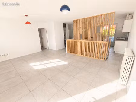 a louer maison t4 rénovée 87m² avec grand sous-sol  périgny centre-ville