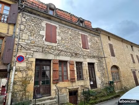 maison 4 pièces 161 m²