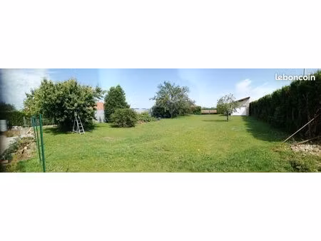 terrain constructible 669m² avec bâtiment parpaings 20m² à spoy dijon nord _toison d'or