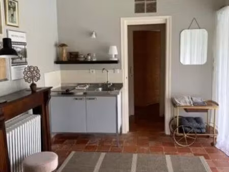 dinan centre location appartement etudiant meuble  situation absolument ideale ;