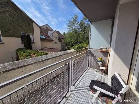 appartement 3 pièces 80 m²
