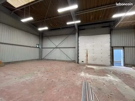 local commercial 200 m² saint alban