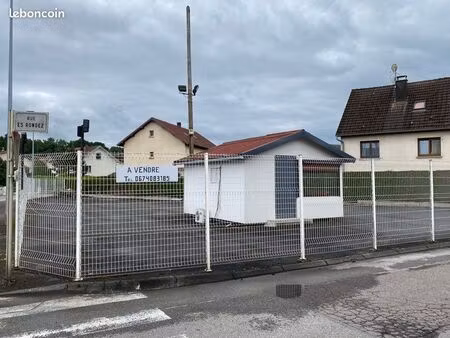 terrain commercial 600m2 avec bureau