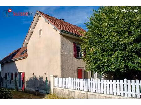 maison 9 pièces 159 m²