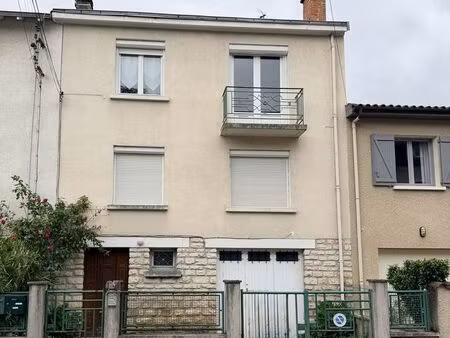 immeuble 6 pièces 115 m²
