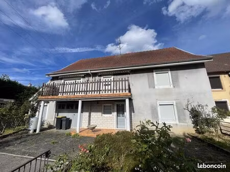 propriété 6 pièces 106 m²