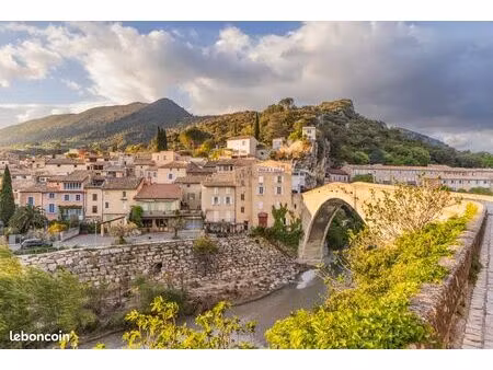 recherche studio à acheter