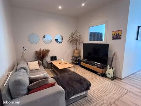 a vendre - appartement t2 de 46 m²- romans sur isère- idéal investisseurs