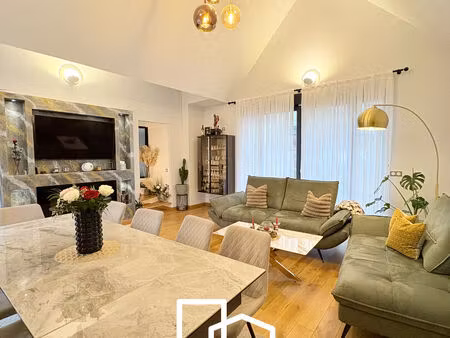 maison 5 pièces d'environ 114 m² sur terrain de 267 m² avec garage et terrasses