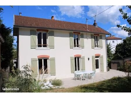 maison 5 pièces 113m²