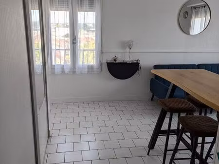 appartement 2 pièces avec parking